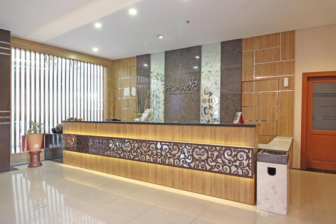 Reddoorz Premium Near Sleman City Hall Yogyakarta Exteriör bild
